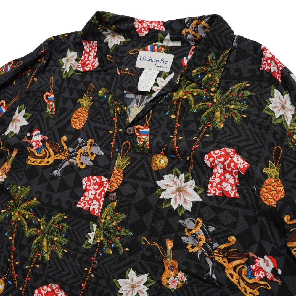 Bishop‎ St Christmas Hawaiian Aloha Shirt Mens M Black Santa Rayon